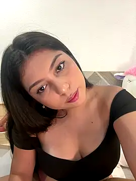 Maii chan online show from September 2025 04:47:01 AM