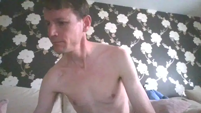 outdoorfun22 online show from April 2026 07:48:02 AM