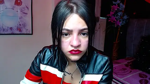 Violettasquirt online show from November 2025 02:17:01 PM