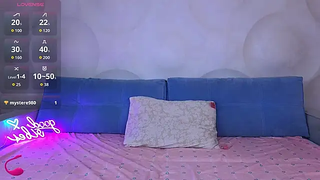 KisssAmmeli online show from October 2025 12:58:01 PM