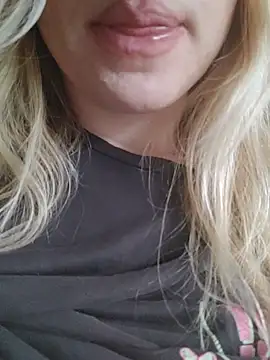 Linda 999 online show from March 2025 12:54:02 PM