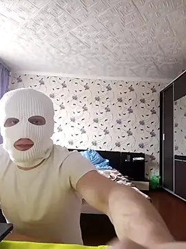 red red00 online show from March 2025 11:45:02 AM