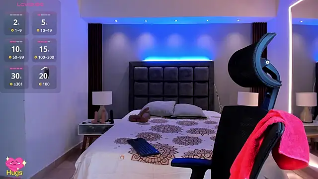 Susann Ross online show from November 2025 10:58:01 AM