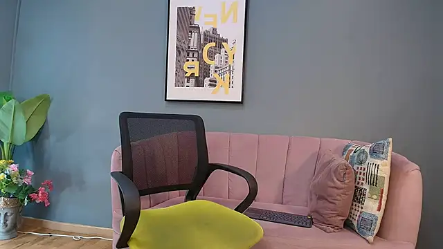 Snapshot of Mark_Evans1_ chatting on December 2024 05:51:01 PM Mark Evans1  online show from December 2024 05:51:01 PM