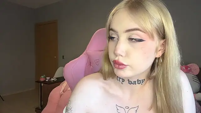 hanna cry baby online show from March 2025 02:46:02 PM