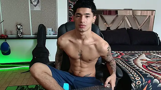 Damon  333 online show from October 2025 05:57:02 PM