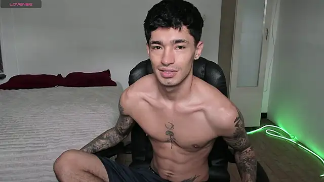 Damon  333 online show from March 2026 06:14:02 PM