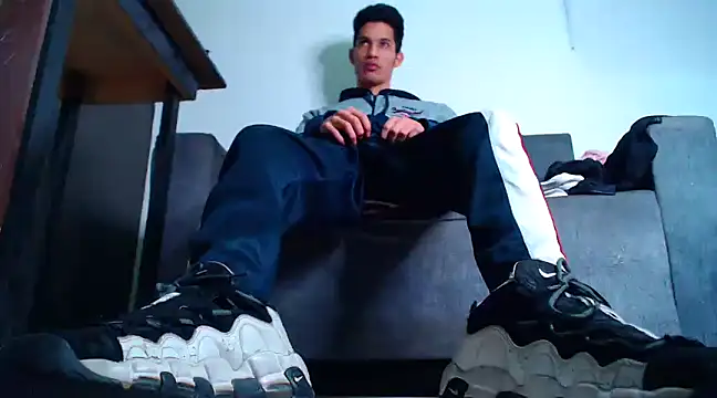 mastersmits online show from March 2025 03:10:02 AM