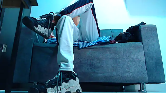 mastersmits online show from September 2025 12:44:01 AM