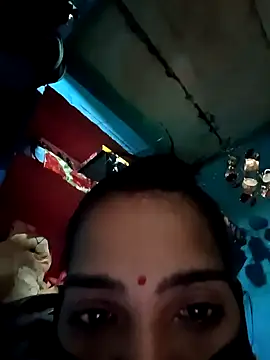 Snapshot of Poojashrma33 chatting on February 2025 09:37:01 AM Poojashrma33 online show from February 2025 09:37:01 AM