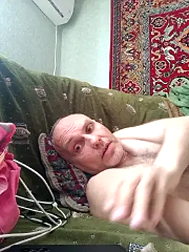 Pineapple04 online show from March 2026 11:28:02 AM