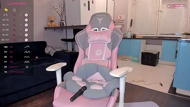 Snapshot of wwildfox chatting on March 2025 09:59:01 PM wwildfox online show from March 2025 09:59:01 PM