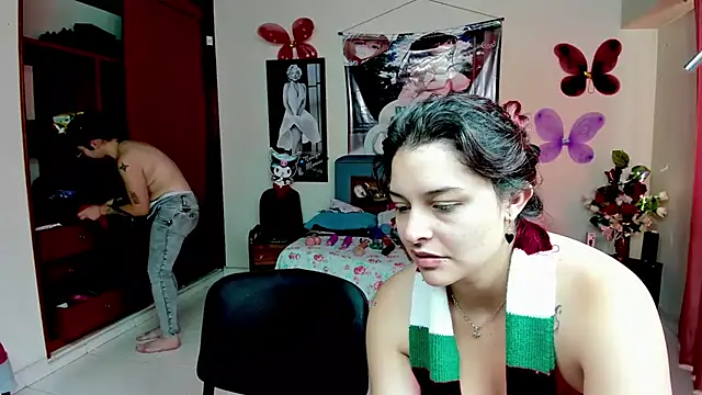 jeyloveebony online show from November 2025 01:35:02 PM