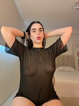 Mavi Coless online show from April 2026 09:34:01 PM