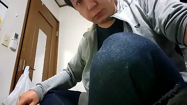 07YUKIO online show from October 2025 09:11:01 AM