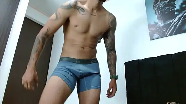 Hendry  online show from January 2025 01:33:01 AM