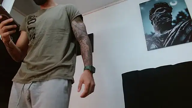 Hendry  online show from March 2025 02:16:01 AM