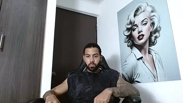 Hendry  online show from October 2025 03:21:02 AM