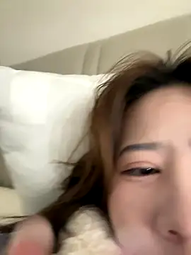 Angelababy001 online show from November 2025 04:17:01 PM