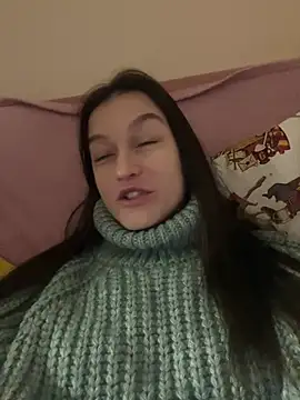 Alice  grace online show from January 2025 09:31:01 PM