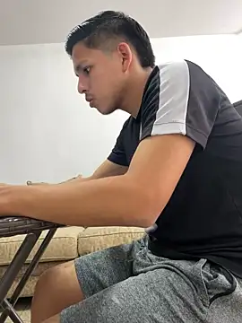 Dani202017 online show from February 2025 10:25:02 PM