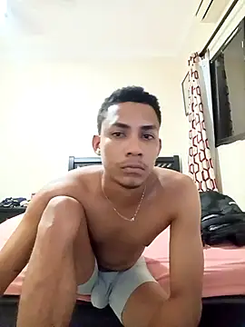 Snapshot of HomeTrypsin chatting on February 2026 06:12:02 AM HomeTrypsin online show from February 2026 06:12:02 AM