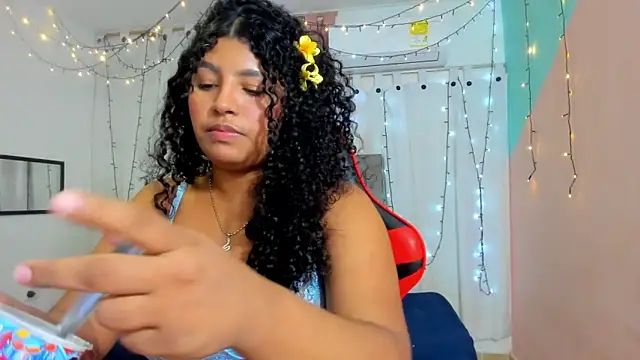 valentina 0  online show from February 2025 09:35:02 AM