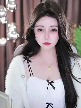 Qiaoqiao  online show from February 2025 10:47:02 AM