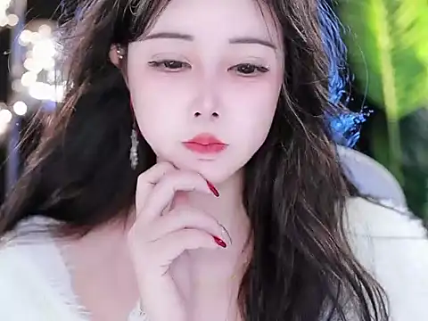 Qiaoqiao  online show from March 2025 09:37:01 PM