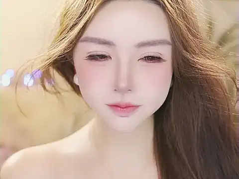 Snapshot of Qiaoqiao_ chatting on June 2026 04:04:02 PM Qiaoqiao online show from June 2026 04:04:02 PM