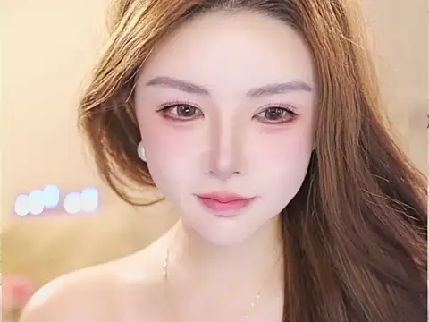Snapshot of Qiaoqiao_ chatting on July 2026 04:39:33 PM Qiaoqiao online show from July 2026 04:39:33 PM