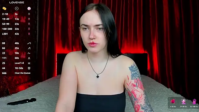 Witch Lady online show from March 2026 06:13:02 AM