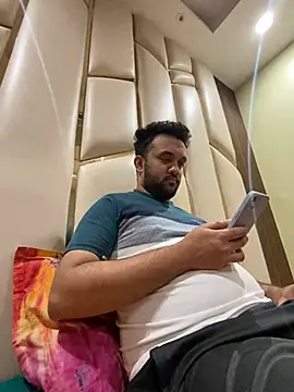 Snapshot of BengaliBabu_Rohan chatting on December 2024 06:39:02 PM BengaliBabu Rohan online show from December 2024 06:39:02 PM