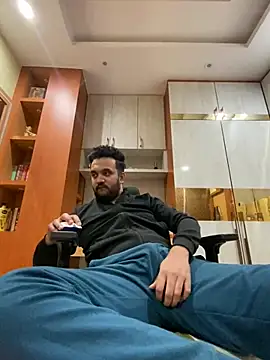 Snapshot of BengaliBabu_Rohan chatting on January 2025 03:19:01 PM BengaliBabu Rohan online show from January 2025 03:19:01 PM