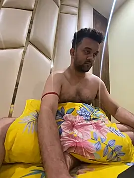 Snapshot of BengaliBabu_Rohan chatting on March 2025 08:10:02 PM BengaliBabu Rohan online show from March 2025 08:10:02 PM