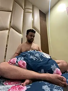 Snapshot of BengaliBabu_Rohan chatting on March 2025 06:26:02 PM BengaliBabu Rohan online show from March 2025 06:26:02 PM