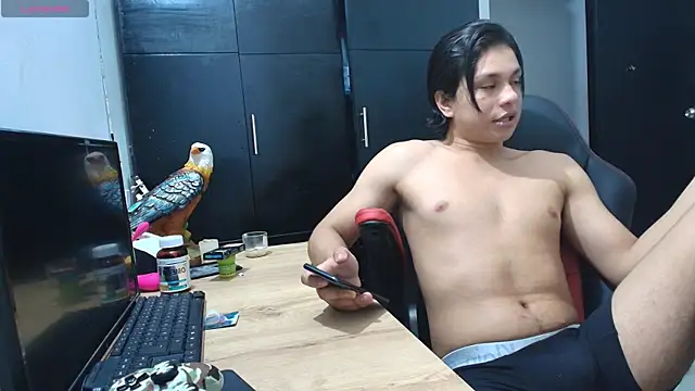 Haruto2001 online show from January 2025 01:39:02 AM