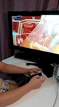 mia  katt online show from February 2025 08:02:02 AM