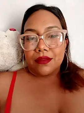 Snapshot of rainhavenus2024 chatting on March 2025 05:04:01 PM rainhavenus2024 online show from March 2025 05:04:01 PM