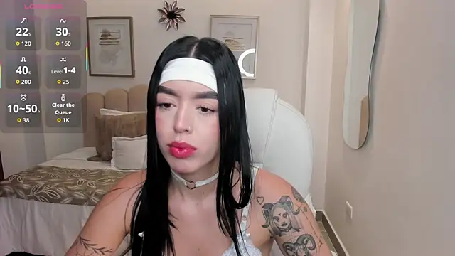 Snapshot of zoee_jackson chatting on May 2026 07:41:02 PM zoee jackson online show from May 2026 07:41:02 PM