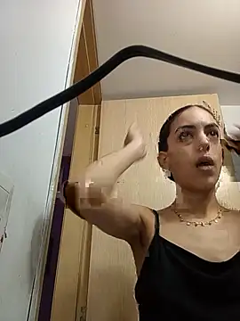 LilitRobins online show from August 2026 07:45:02 PM