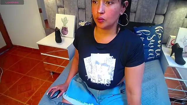 MirandaDream2 online show from March 2025 04:11:01 PM