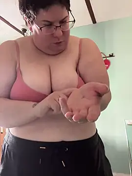 Snapshot of ggf1993 chatting on January 2025 06:50:01 PM ggf1993 online show from January 2025 06:50:01 PM