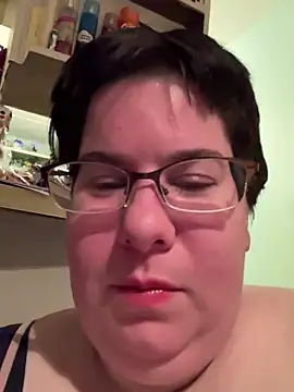 Snapshot of ggf1993 chatting on January 2025 10:51:02 PM ggf1993 online show from January 2025 10:51:02 PM