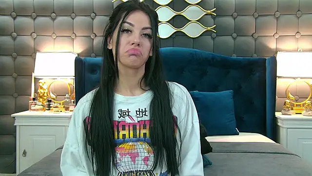 LeyaCass online show from January 2025 04:34:02 AM