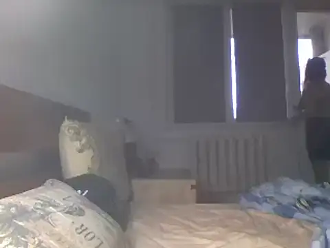 MaxWellas6 online show from November 2025 01:28:01 PM