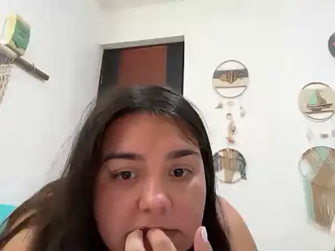 pili placer online show from February 2026 07:45:01 PM