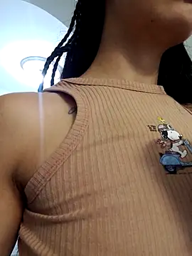 NicoleEsposito online show from March 2026 12:41:01 PM