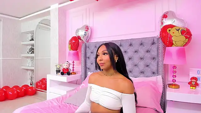 HaileeRoberts online show from February 2025 12:38:02 PM