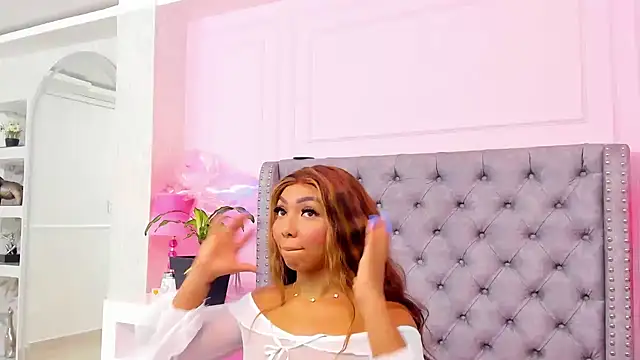 HaileeRoberts online show from March 2026 12:32:01 PM